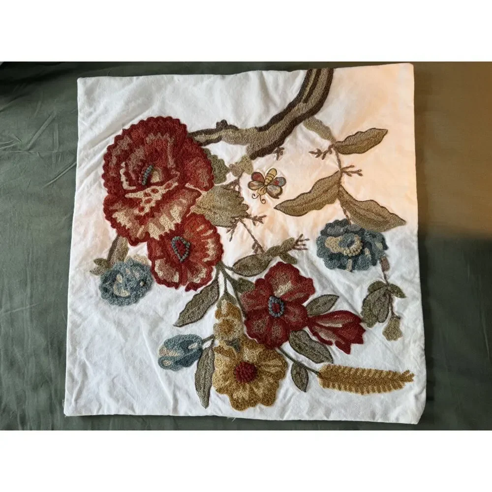 VTG 2 Pottery Barn Pillow Shams Embroidered Floral Cotton 18X18 throw cases